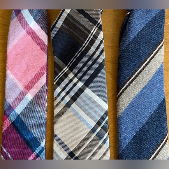 Three Original Penguin Ties Plaid Stripes Blues Tan Gray White Pink Silk Cotton - Picture 1 of 9